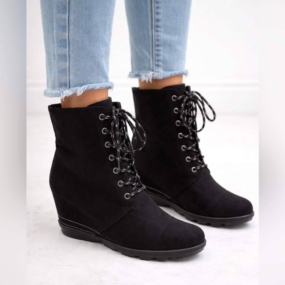 Serra Wedge Black Lace Up Ankle Boots with Hidden Wedge Heel Size 9